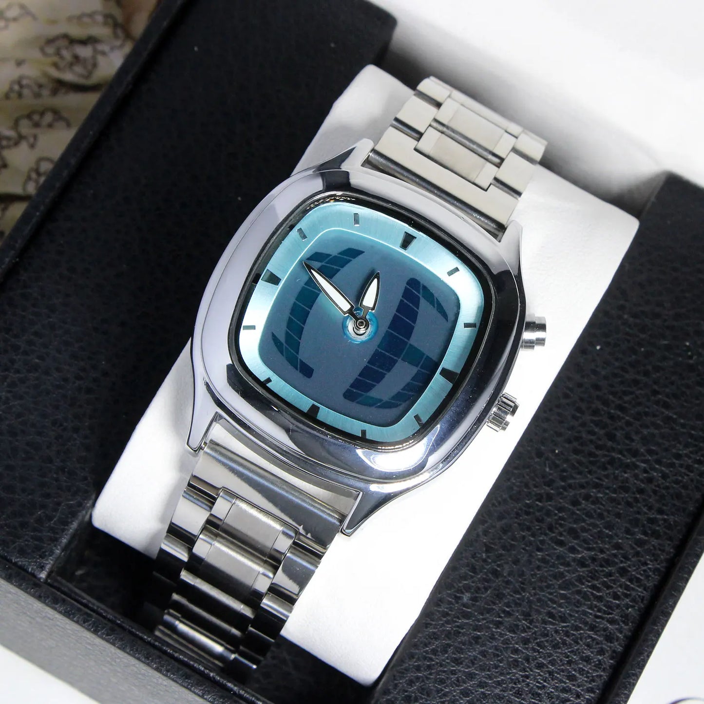 OUTLAW Retro Square Watch