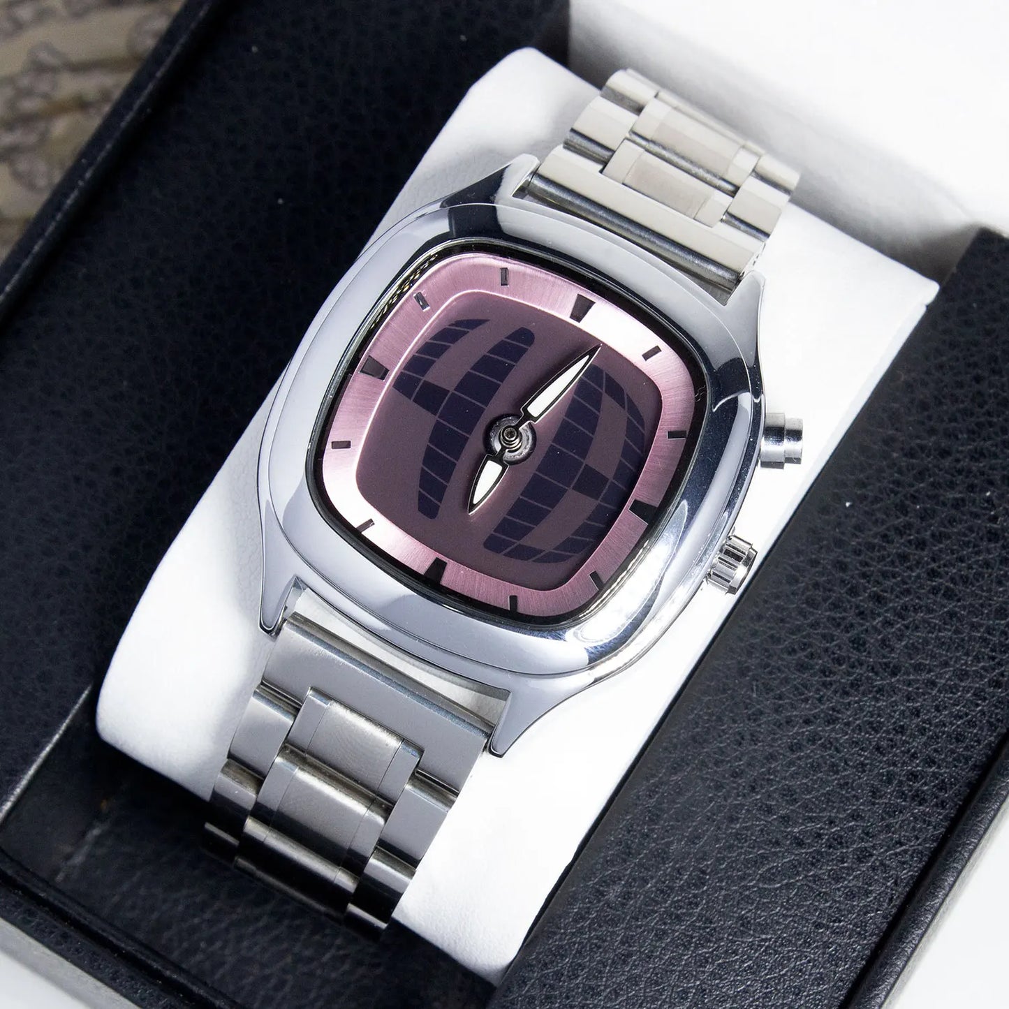 OUTLAW Retro Square Watch